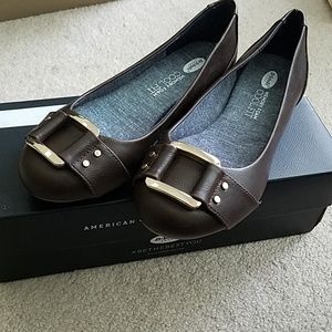 Dr Scholl's dark brown memory foam flats